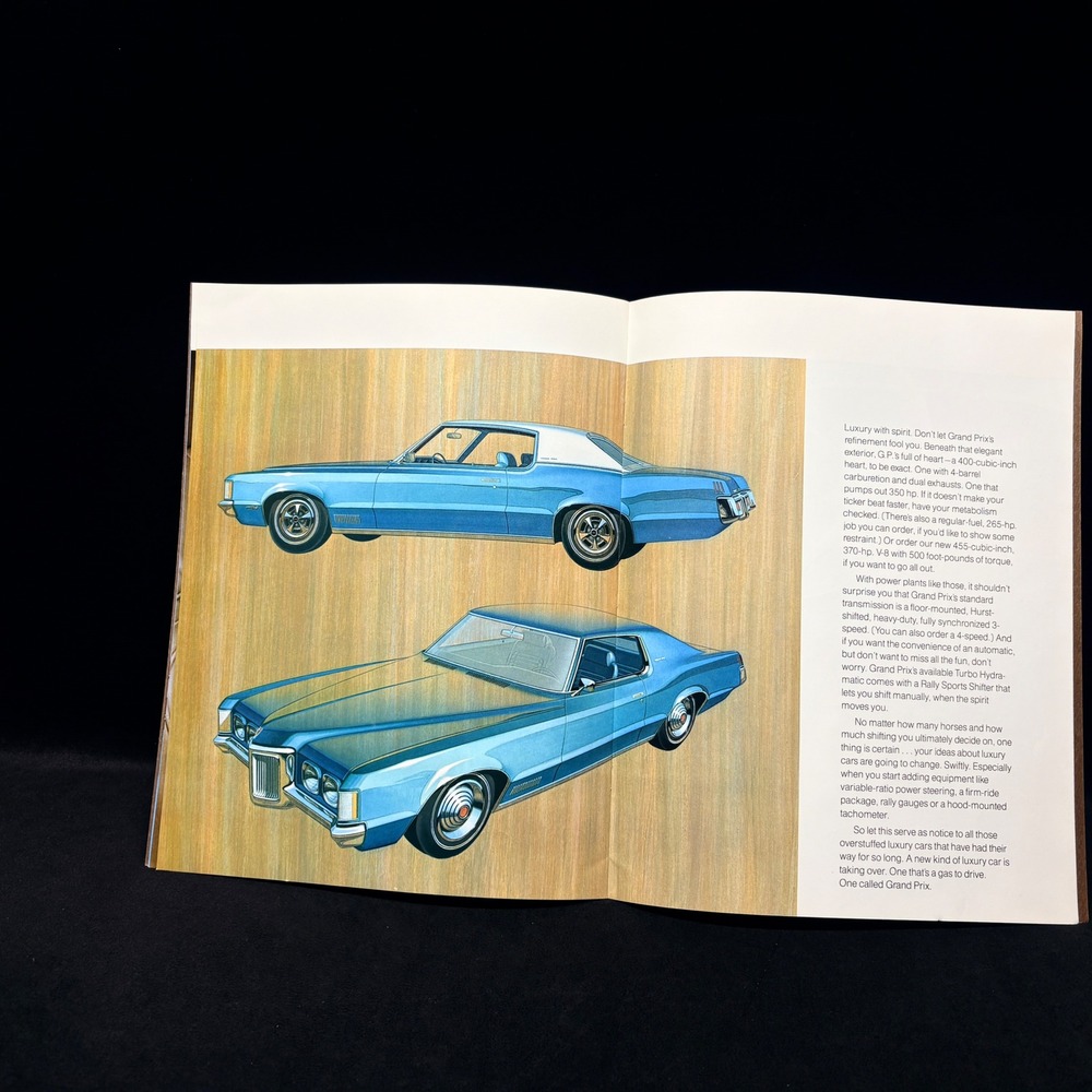 Vintage 1970 Pontiac Grand Prix 12 page Sales Brochure